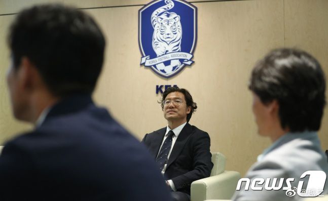 日韩精品亚洲人成在线播放
