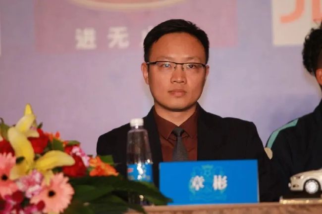 在线看三级aaa